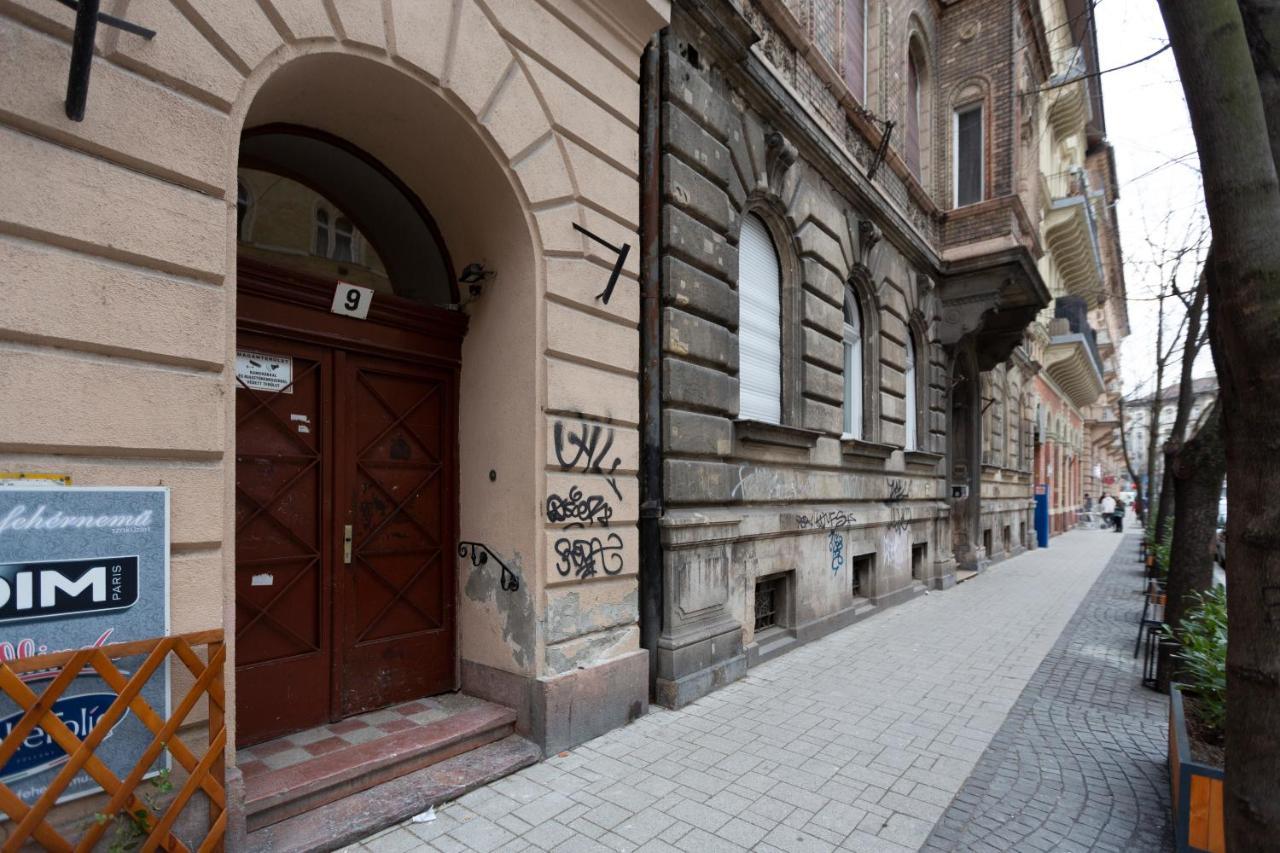 Deluxe Cozy Home In The Heart Of Budapest Exterior photo